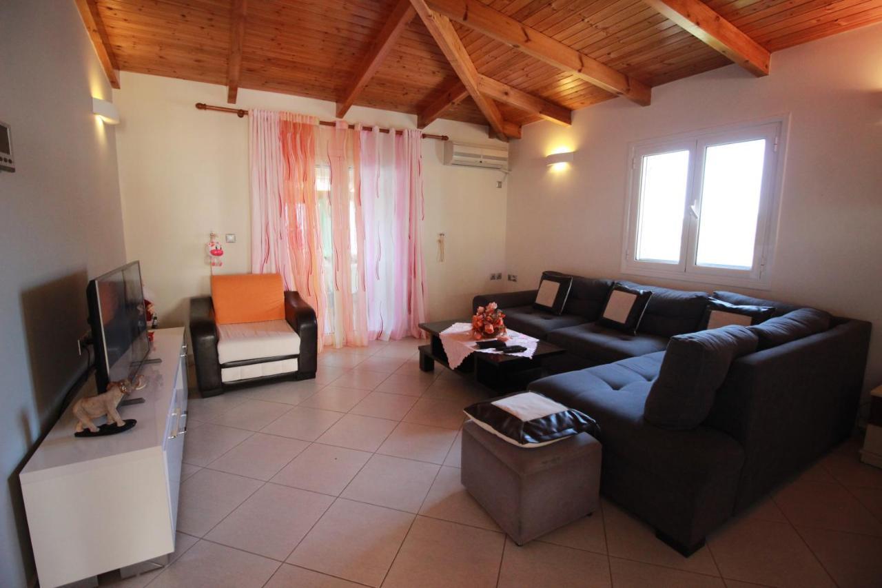 Villa Roel Sarande Ngoại thất bức ảnh