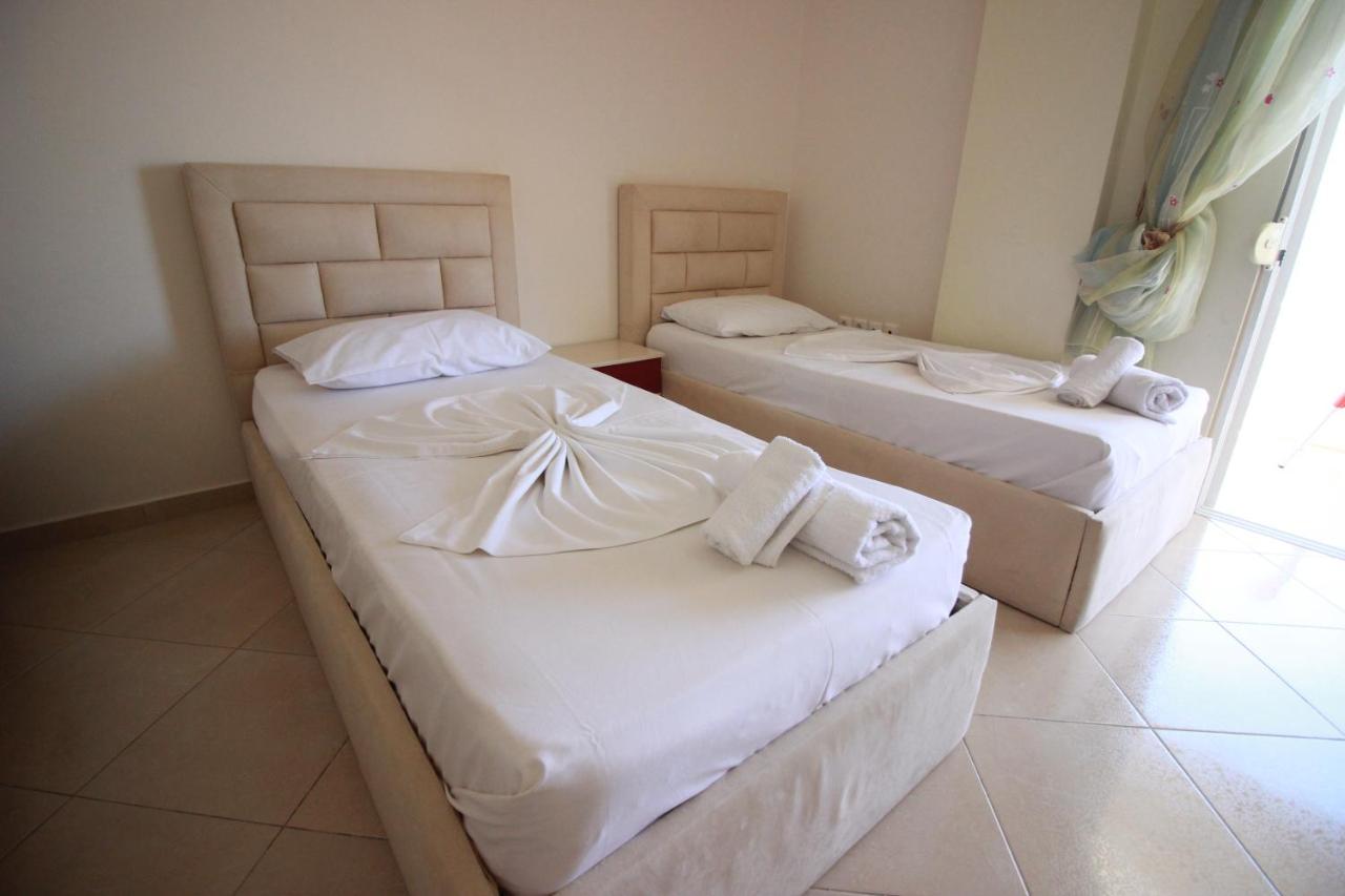 Villa Roel Sarande Ngoại thất bức ảnh