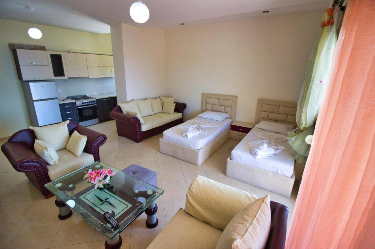 Villa Roel Sarande Ngoại thất bức ảnh
